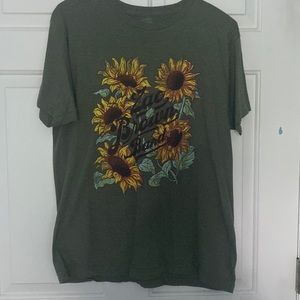 Green oversized t shirt